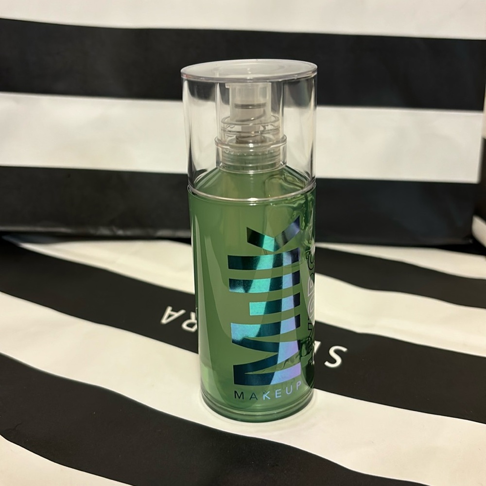 NWOB Sephora: Milk makeup hydrogrip primer full size